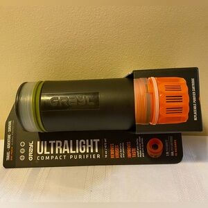 NWT Grayl Ultralight Compact Purifier - Black with Orange Cap